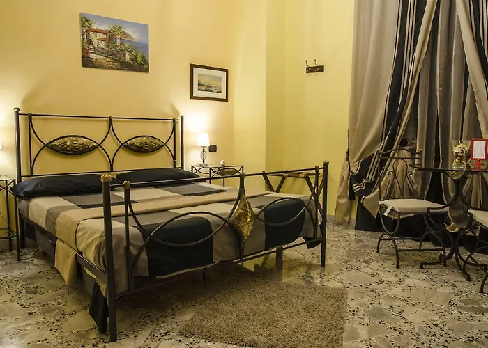Backpacker Hostel Naples