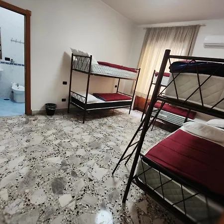 Auberge de jeunesse Backpacker *